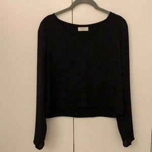 Aritzia black v-neck long sleeve blouse